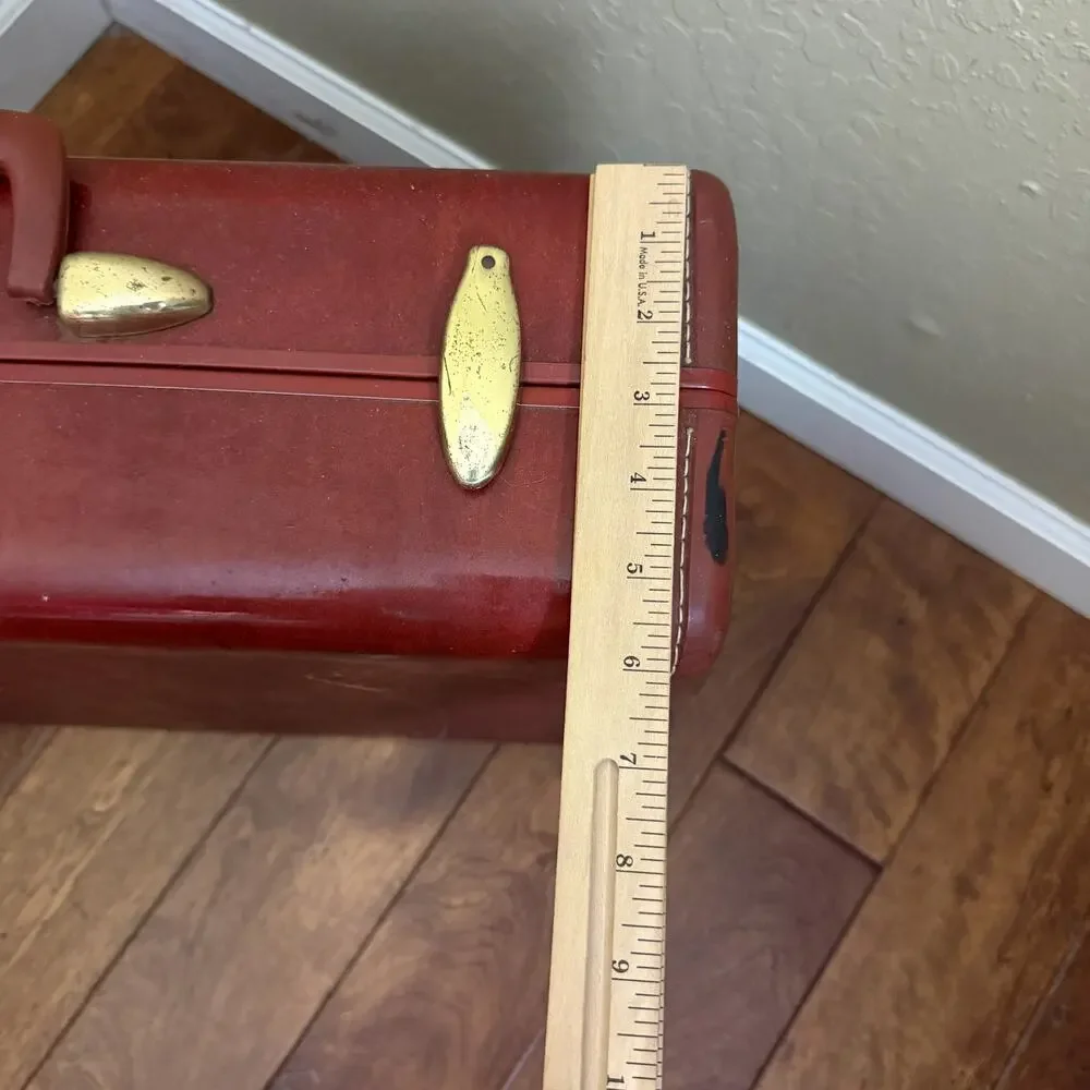 Vintage Samsonite Streamlite Red Hardshell Suitcase 21